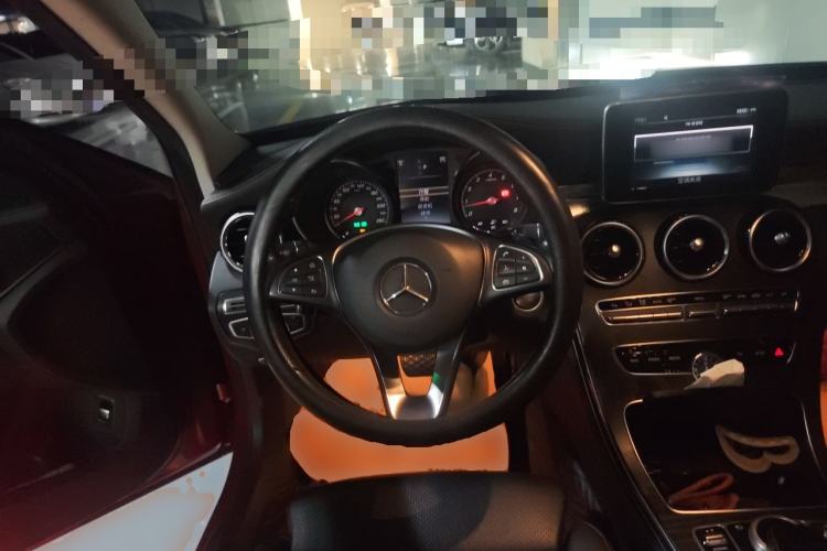 Used Mercedes-Benz C-Class 2017 Facelift C 200 L Steering Wheel