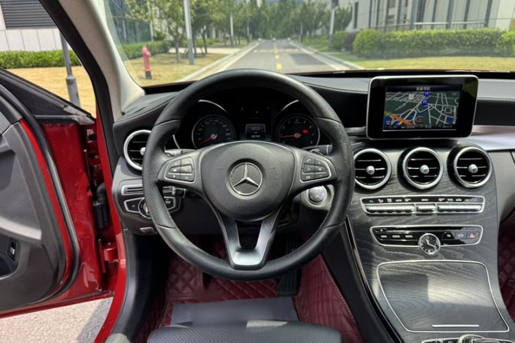 Used Mercedes-Benz C-Class 2017 Restyled C 180 L Fashion Edition Sport Version Steering Wheel