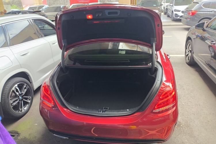 Used Mercedes-Benz C-Class 2017 Facelift C 200 L Sport Edition Trunk