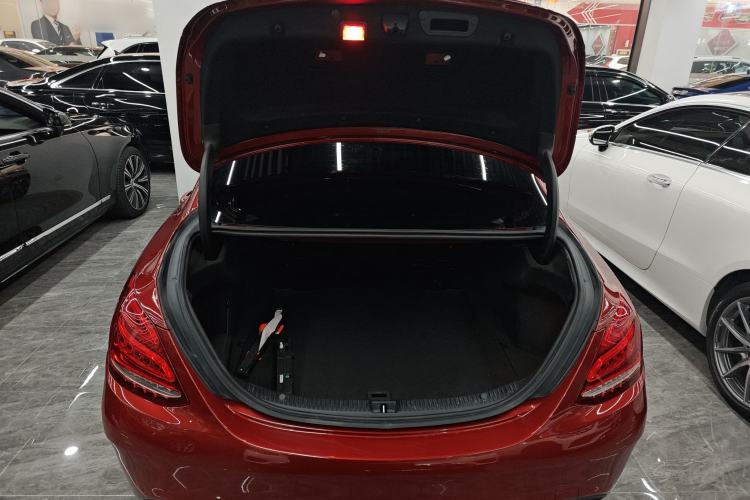 Used Mercedes-Benz C-Class 2017 C 200 Sport Edition Trunk