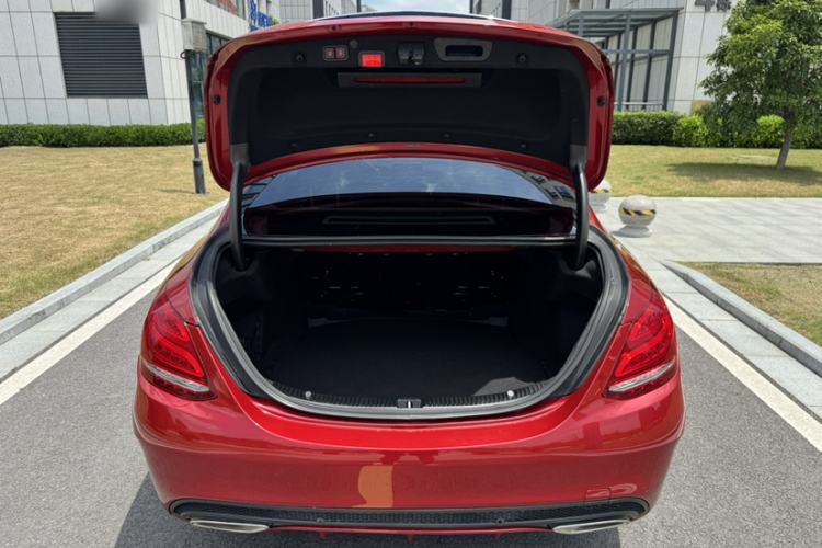 Used Mercedes-Benz C-Class 2017 Restyled C 180 L Fashion Edition Sport Version Trunk
