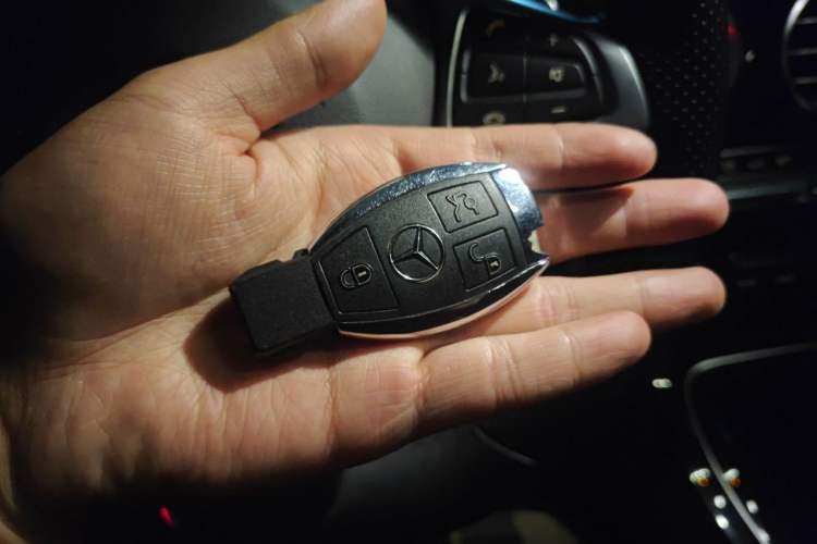 Used Mercedes-Benz C-Class 2017 Facelift C 200 Coupe Vehicle Key