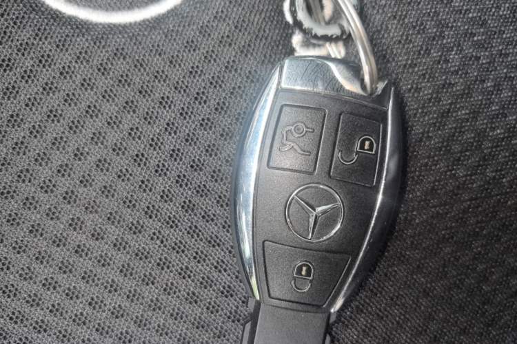 Used Mercedes-Benz C-Class 2017 C 200 Sport Edition Vehicle Key