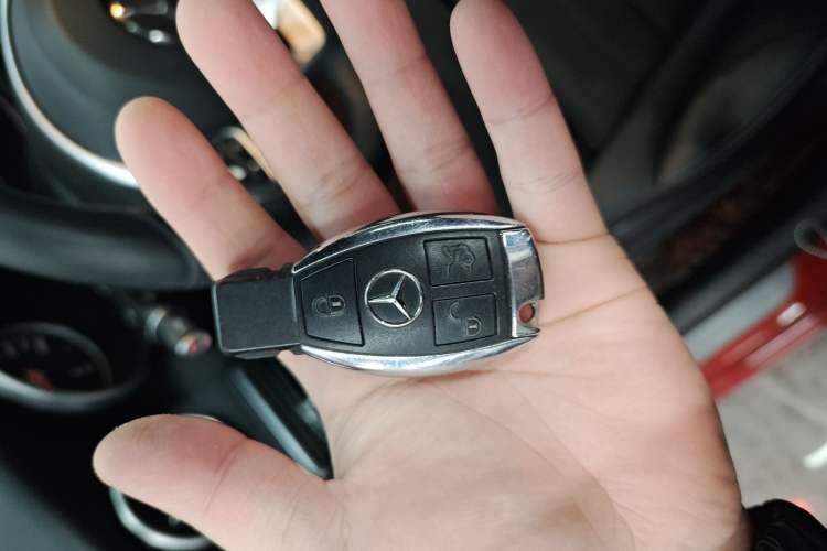 Used Mercedes-Benz C-Class 2017 C 200 Sport Edition Vehicle Key
