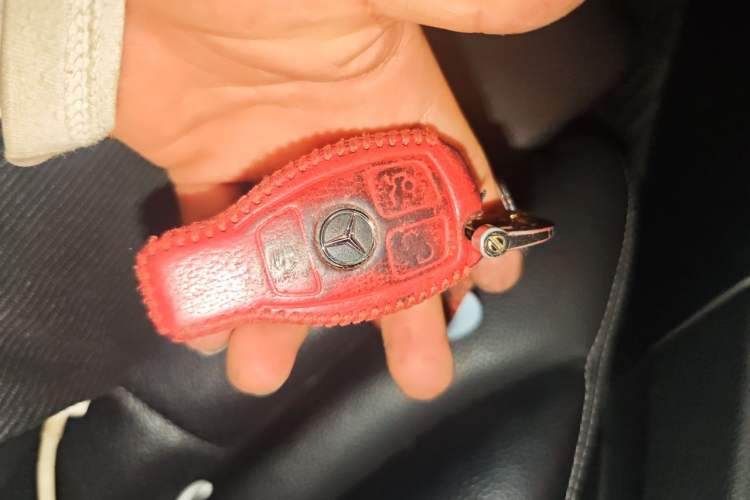 Used Mercedes-Benz C-Class 2017 Facelift C 200 L Vehicle Key