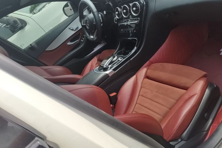 Used Mercedes-Benz C-Class 2017 Restyled C 200 Sport Edition Right Front Seat