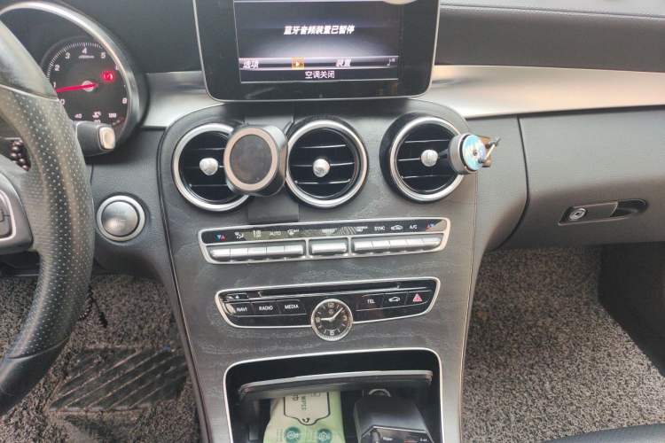 Used Mercedes-Benz C-Class 2017 Restyled C 180 L Fashion Edition Sport Version Audio And AC Panel
