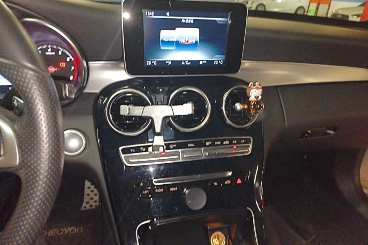 Used Mercedes-Benz C-Class 2017 Restyled C 200 Sport Edition Audio And AC Panel