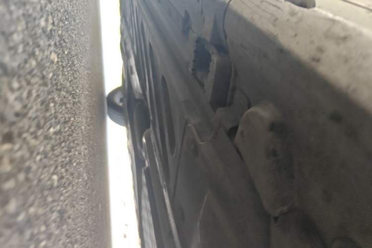 Used Mercedes-Benz C-Class 2017 C 200 L Sport Edition Chassis Front Right