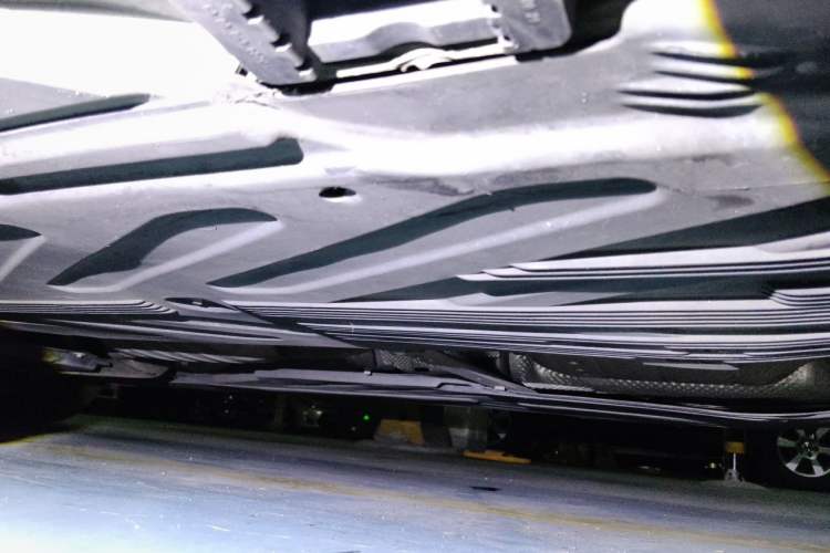 Used Mercedes-Benz C-Class 2017 C 200 Sport Edition Chassis Rear Left