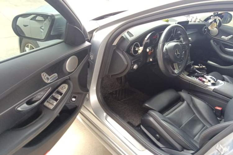 Used Mercedes-Benz C-Class 2017 Restyled C 180 L Fashion Edition Sport Version Driver Seat