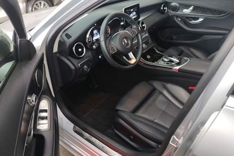 Used Mercedes-Benz C-Class 2017 Restyled C 180 L Fashion Edition Sport Version Driver Seat