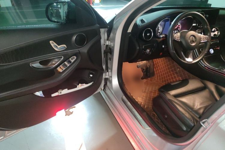 Used Mercedes-Benz C-Class 2017 C 180 L Sport Edition Driver Seat