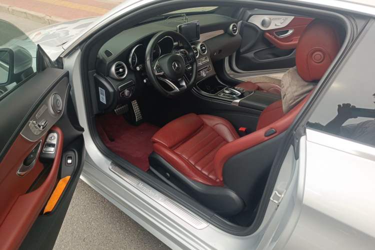 Used Mercedes-Benz C-Class 2017 C 200 4MATIC Coupe Driver Seat
