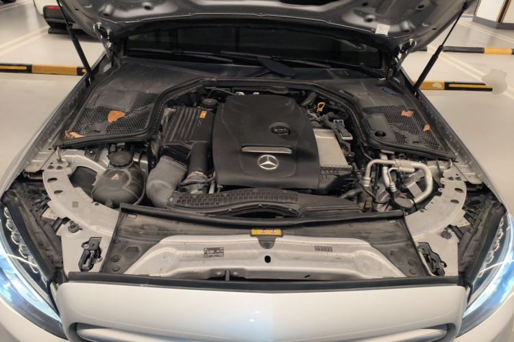 Used Mercedes-Benz C-Class 2017 C 200 L Sport Edition Engine Bay