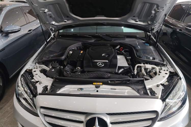 Used Mercedes-Benz C-Class 2017 Restyled C 180 L Fashion Edition Sport Version Engine Bay