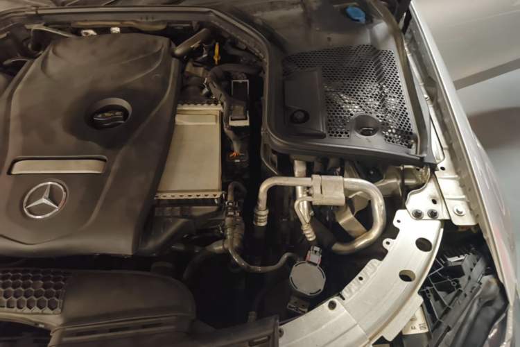 Used Mercedes-Benz C-Class 2017 Restyled C 200 Sport Edition Engine Bay Left
