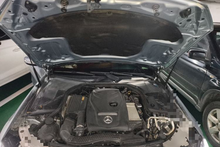Used Mercedes-Benz C-Class 2017 Facelift C 200 L Sport Edition Engine Bay