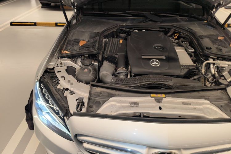 Used Mercedes-Benz C-Class 2017 C 200 L Sport Edition Engine Bay Right