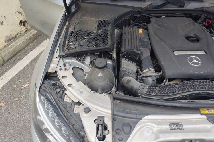 Used Mercedes-Benz C-Class 2017 Restyled C 180 L Fashion Edition Sport Version Engine Bay Right