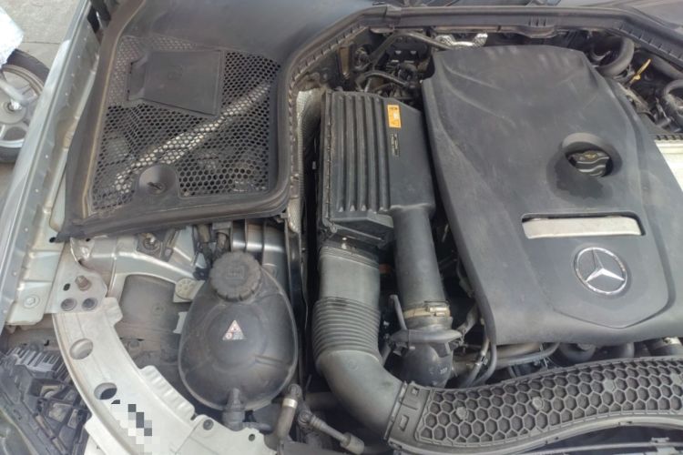 Used Mercedes-Benz C-Class 2017 Facelift C 200 L Sport Edition Engine Bay Right