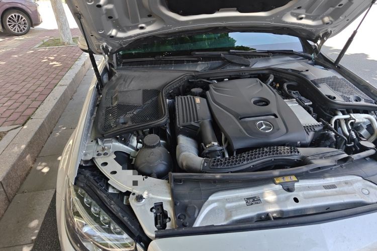 Used Mercedes-Benz C-Class 2017 C 200 L Sport Edition Engine Bay Right