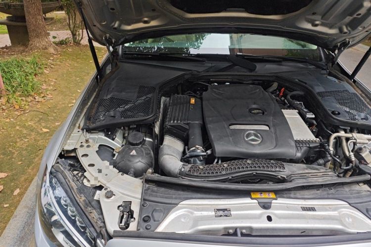 Used Mercedes-Benz C-Class 2017 Restyled C 180 L Fashion Edition Sport Version Engine Bay Right