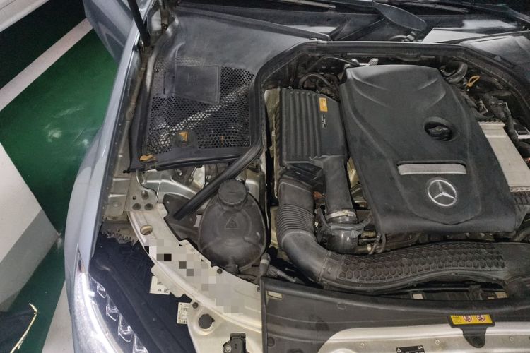 Used Mercedes-Benz C-Class 2017 Facelift C 200 L Sport Edition Engine Bay Right