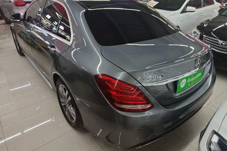 Used Mercedes-Benz C-Class 2017 Facelift C 200 L Sport Edition Exterior 2