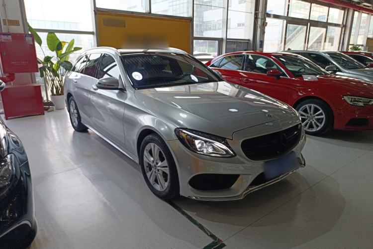 Used Mercedes-Benz C-Class 2017 Facelift C 180 Estate Exterior 2