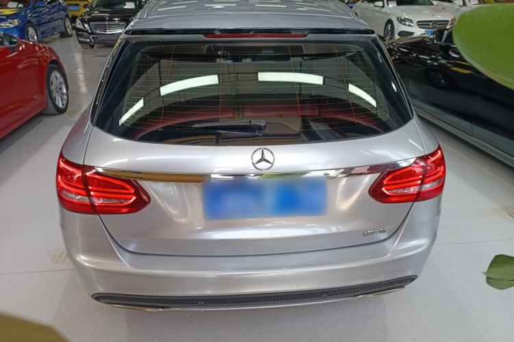 Used Mercedes-Benz C-Class 2017 Facelift C 180 Estate Exterior 4