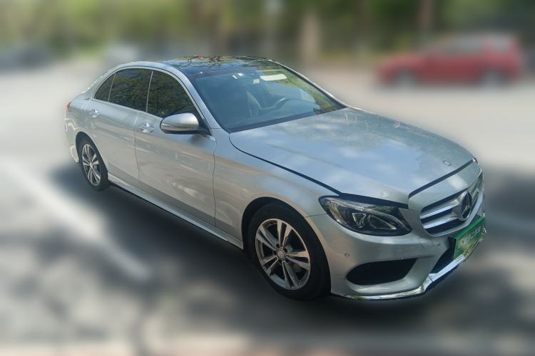 Used Mercedes-Benz C-Class 2017 C 200 L Sport Edition Front Right 45 Deg