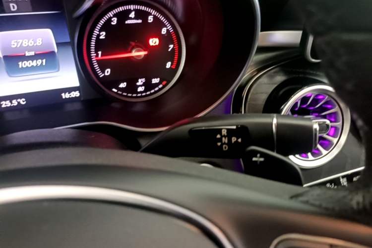 Used Mercedes-Benz C-Class 2017 Restyled C 180 L Fashion Edition Sport Version Gear Lever