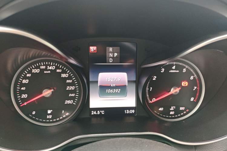 Used Mercedes-Benz C-Class 2017 Facelift C 200 L Sport Edition Instrument Cluster