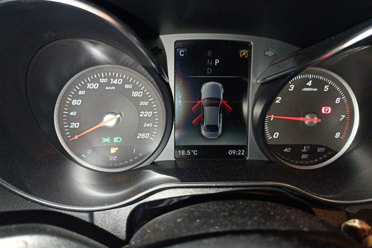 Used Mercedes-Benz C-Class 2017 Facelifted C 180 L Stylish Edition Instrument Cluster