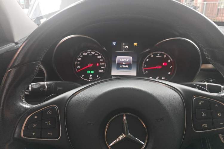 Used Mercedes-Benz C-Class 2017 Facelift C 200 L Instrument Cluster