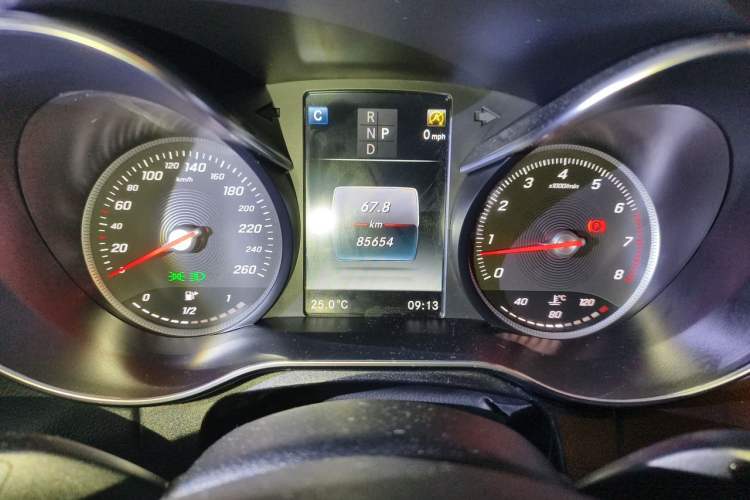 Used Mercedes-Benz C-Class 2017 Facelift C 200 L Sport Edition Instrument Cluster