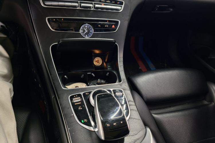 Used Mercedes-Benz C-Class 2017 C 200 L 4MATIC Sport Edition Interior 7