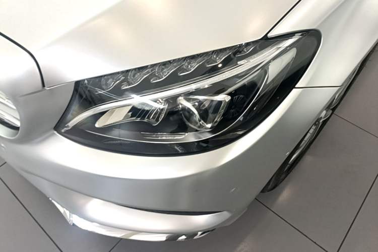 Used Mercedes-Benz C-Class 2017 Restyled C 180 L Fashion Edition Sport Version Left Front Headlight