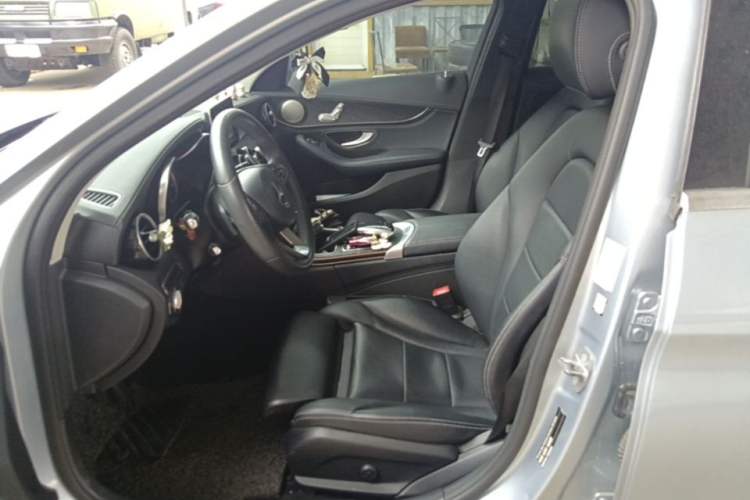 Used Mercedes-Benz C-Class 2017 Restyled C 180 L Fashion Edition Sport Version Left Front Seat
