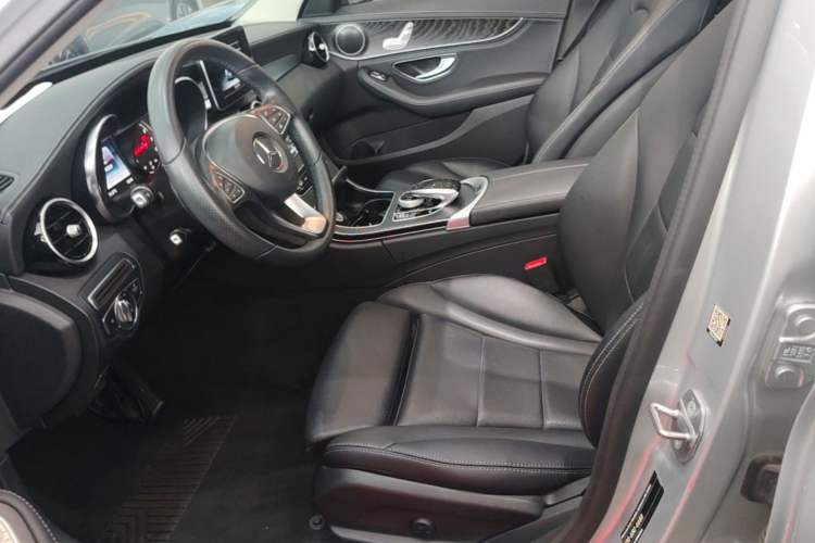 Used Mercedes-Benz C-Class 2017 Restyled C 180 L Fashion Edition Sport Version Left Front Seat