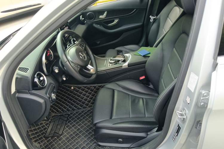 Used Mercedes-Benz C-Class 2017 C 180 L Sport Edition Left Front Seat