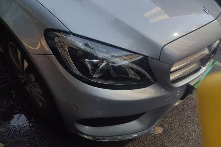 Used Mercedes-Benz C-Class 2017 Facelift C 200 L Sport Edition Right Front Headlight