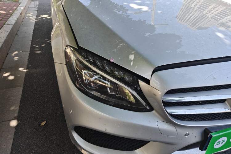 Used Mercedes-Benz C-Class 2017 C 200 L Sport Edition Right Front Headlight
