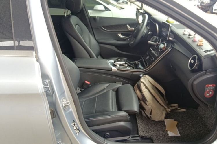 Used Mercedes-Benz C-Class 2017 Restyled C 180 L Fashion Edition Sport Version Right Front Seat
