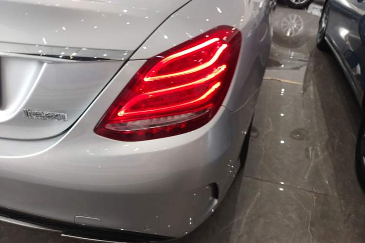 Used Mercedes-Benz C-Class 2017 Restyled C 180 L Fashion Edition Sport Version Right Rear Taillight