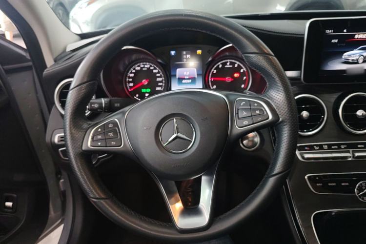 Used Mercedes-Benz C-Class 2017 Restyled C 180 L Fashion Edition Sport Version Steering Wheel