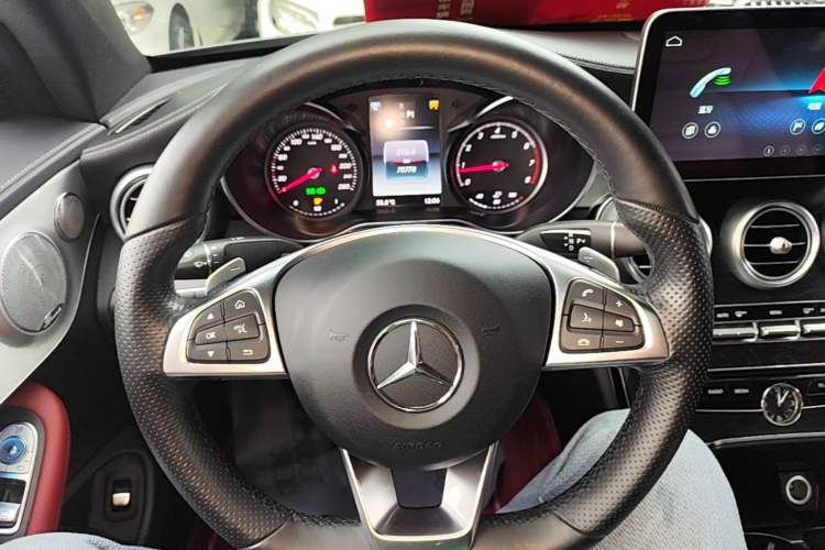 Used Mercedes-Benz C-Class 2017 C 300 Coupe Steering Wheel