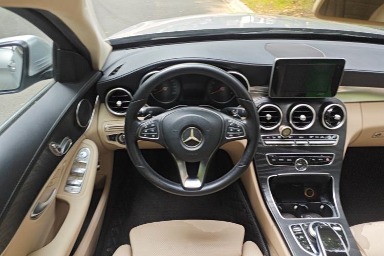 Used Mercedes-Benz C-Class 2017 Restyled C 180 L Fashion Edition Sport Version Steering Wheel