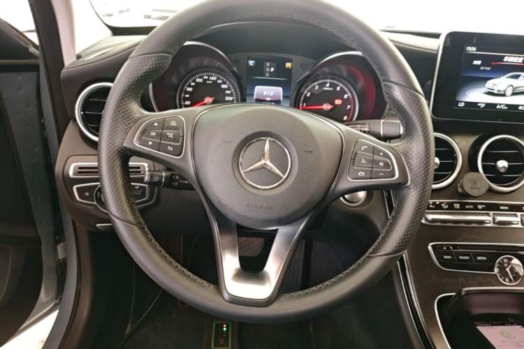 Used Mercedes-Benz C-Class 2017 Restyled C 180 L Fashion Edition Sport Version Steering Wheel